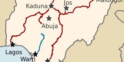 Mapa da nigéria, mostrando linhas de caminho de ferro